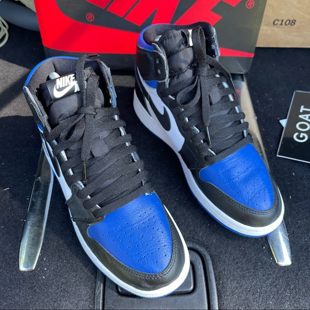 Jordan 1 Royal Toe - Picture 6 of 11
